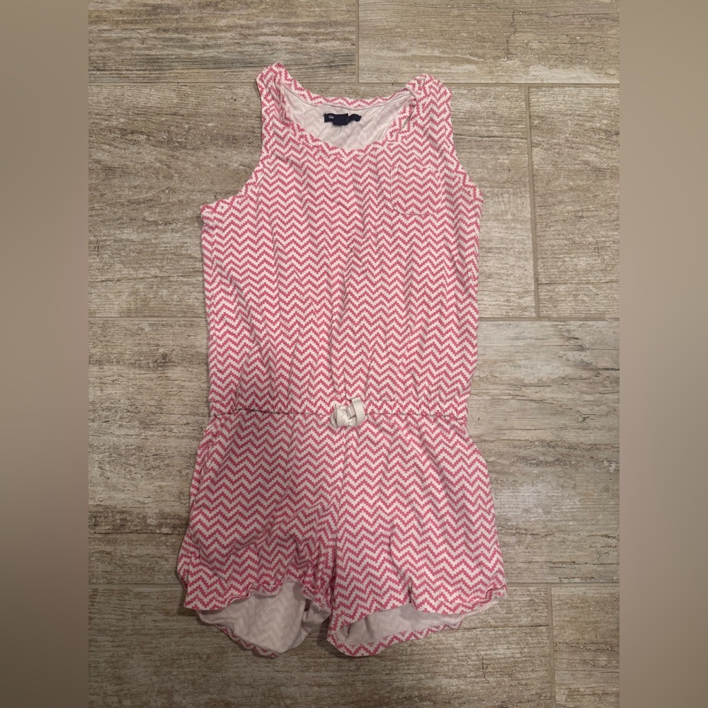 GAP Kids Pink and White Chevron Romper - Picture 1 of 3